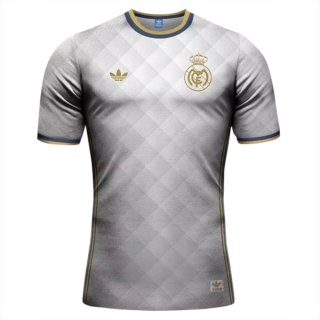 Maillot Formation Real Madrid Retro 2016 2017 En Ligne