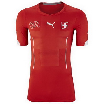 Nouvelle Collection Maillot Suisse Domicile 2014 2015